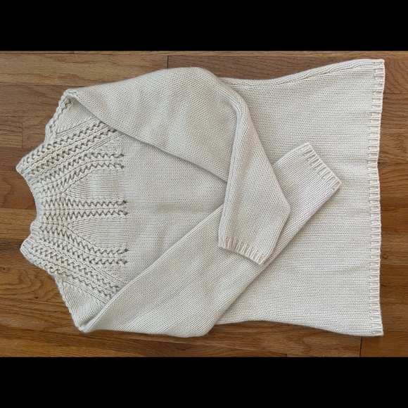 Women’s cream colored cashmere sweater size Petite Large - Picture 3 of 3